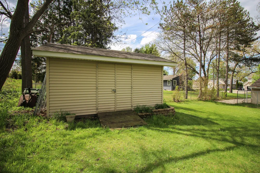 8077 W Q AVENUE Texas Charter Township, MI 49009