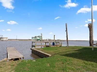 501 Cr 230 Sargent, TX 77414