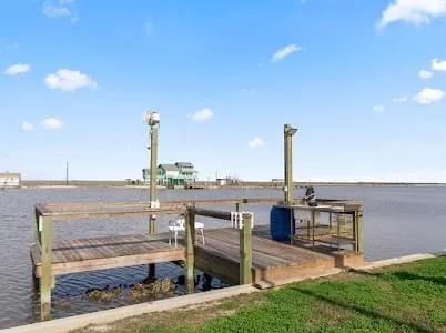 501 Cr 230 Sargent, TX 77414