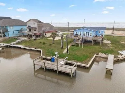 501 Cr 230 Sargent, TX 77414