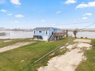 501 Cr 230 Sargent, TX 77414