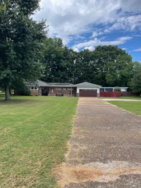 111 Grandview Dr
