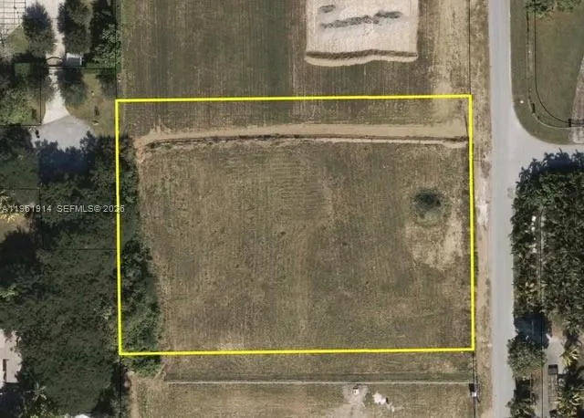 23800 SW 209th Pl Homestead, FL 33031