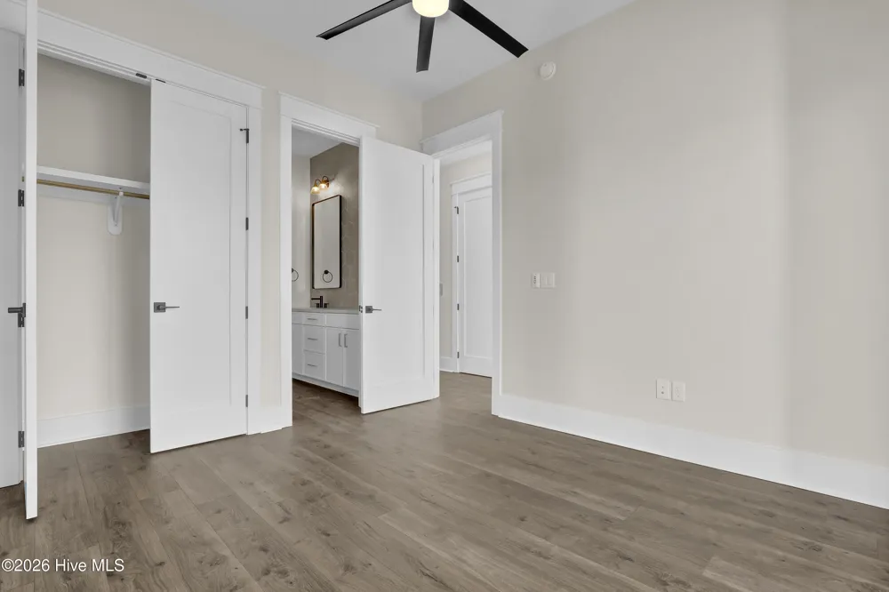 113 Diamond Pt Court Surf City, NC 28445