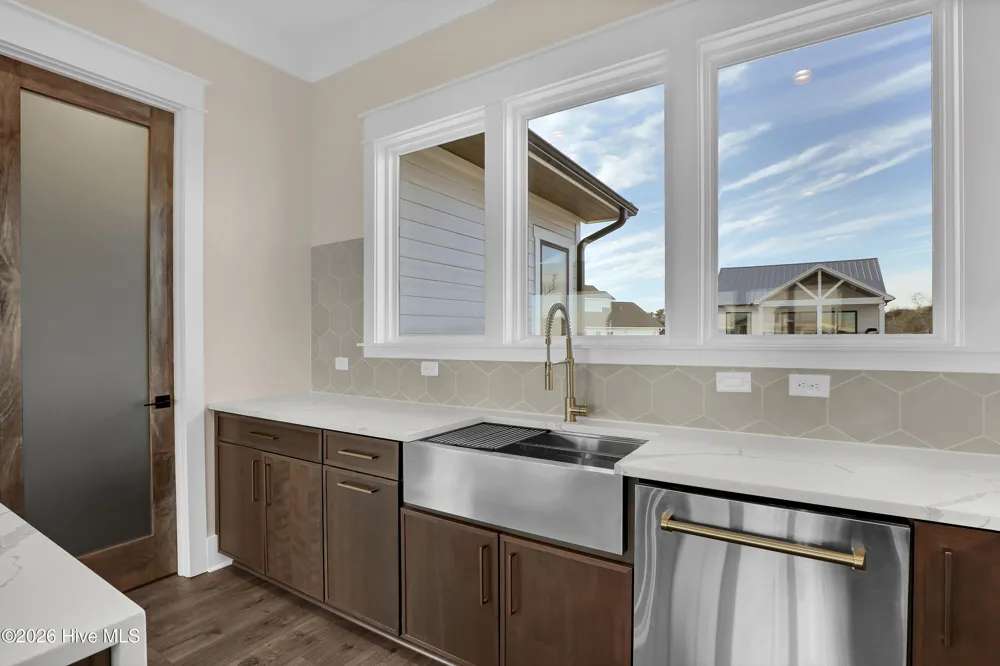 113 Diamond Pt Court Surf City, NC 28445