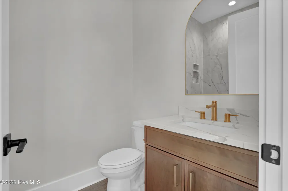 113 Diamond Pt Court Surf City, NC 28445
