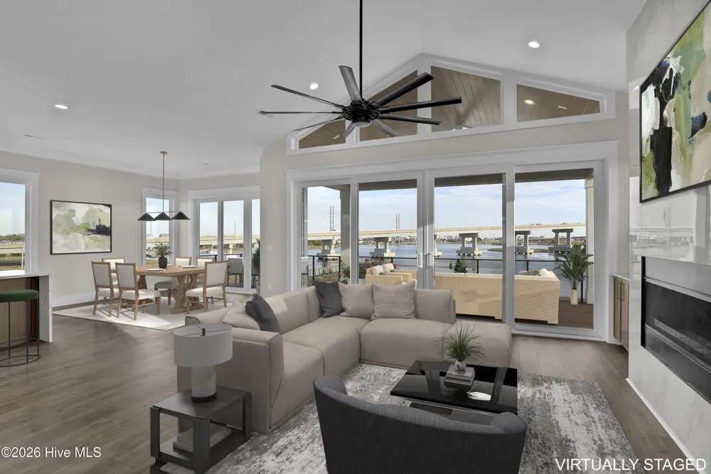 113 Diamond Pt Court Surf City, NC 28445