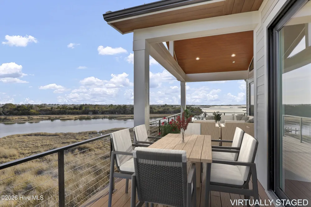 113 Diamond Pt Court Surf City, NC 28445