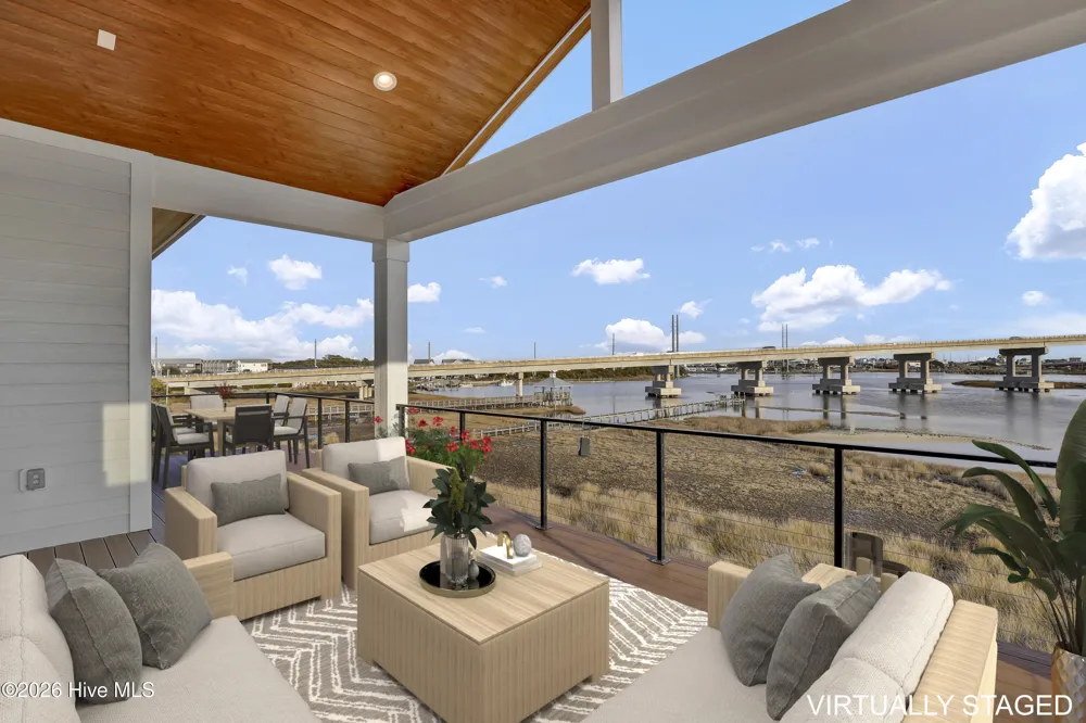 113 Diamond Pt Court Surf City, NC 28445