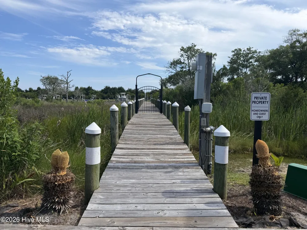 113 Diamond Pt Court Surf City, NC 28445