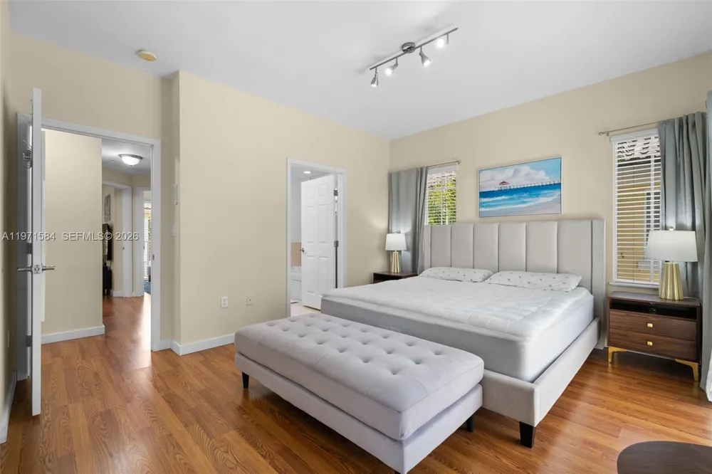 18413 NE 27th Ct #18413 Aventura, FL 33160