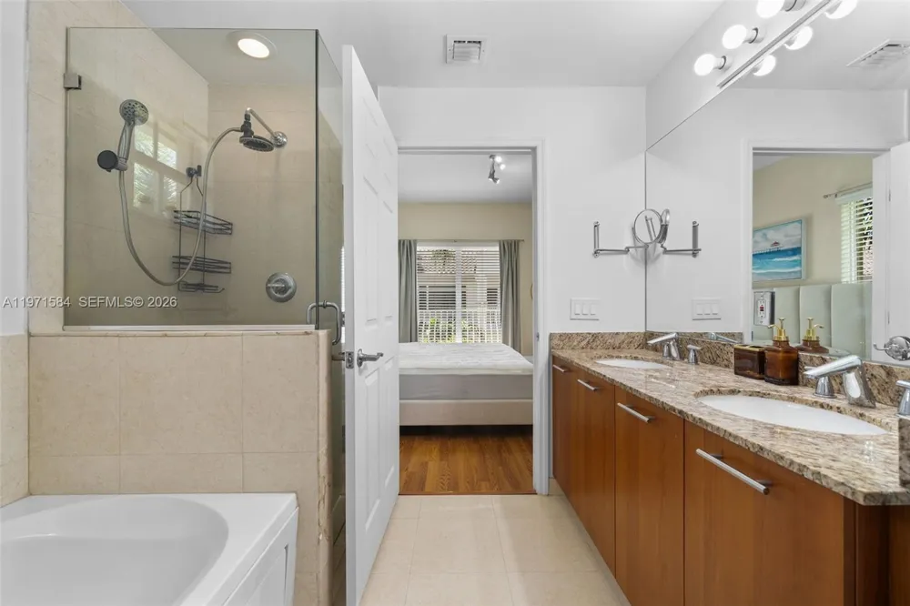 18413 NE 27th Ct #18413 Aventura, FL 33160