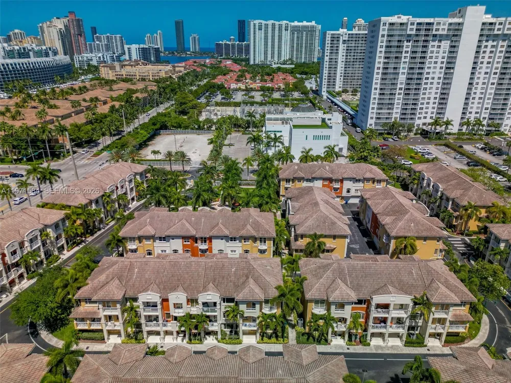18413 NE 27th Ct #18413 Aventura, FL 33160