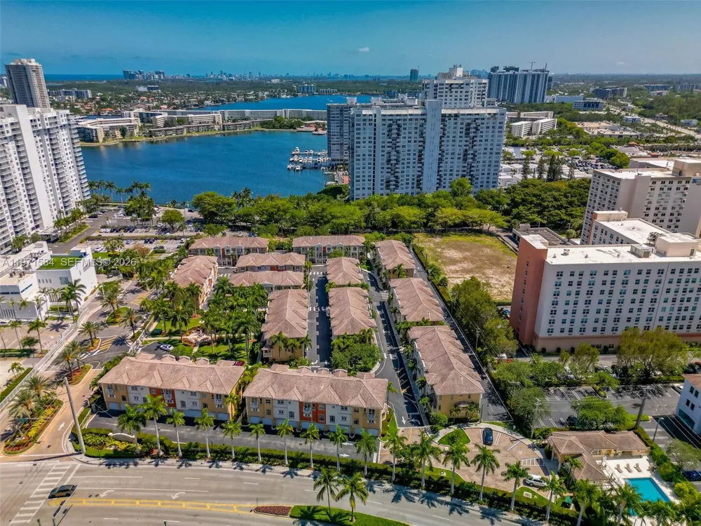 18413 NE 27th Ct #18413 Aventura, FL 33160