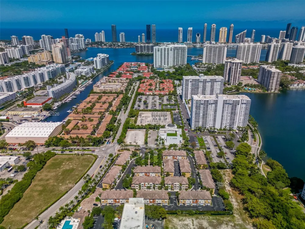 18413 NE 27th Ct #18413 Aventura, FL 33160