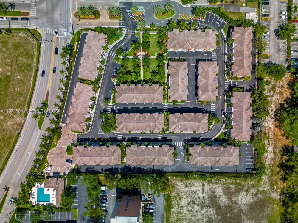 18413 NE 27th Ct #18413 Aventura, FL 33160