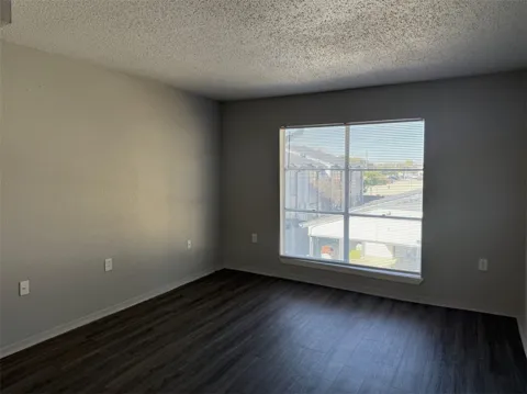 500 E 31st Street #214