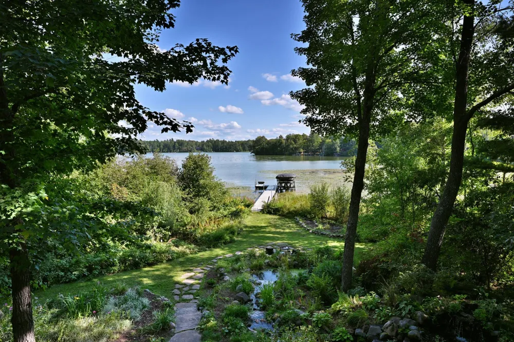 W2325 Belvidere Road Sarona, WI 54870