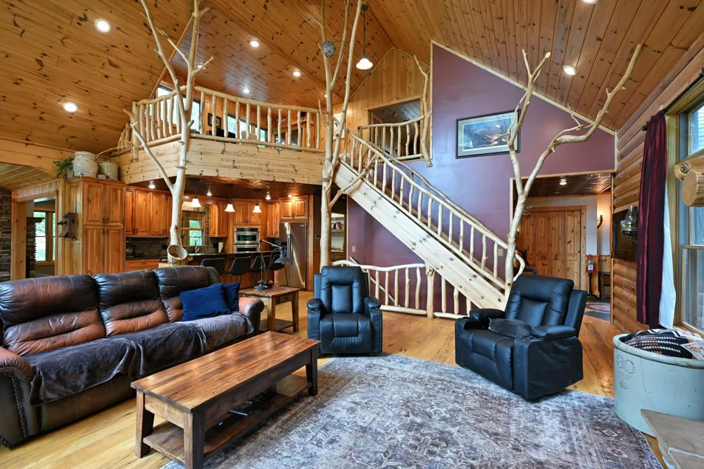 W2325 Belvidere Road Sarona, WI 54870