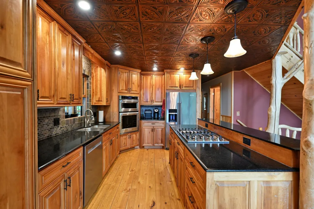 W2325 Belvidere Road Sarona, WI 54870