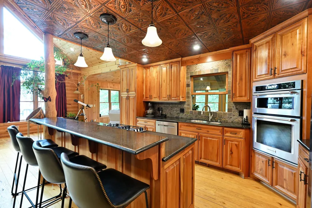 W2325 Belvidere Road Sarona, WI 54870