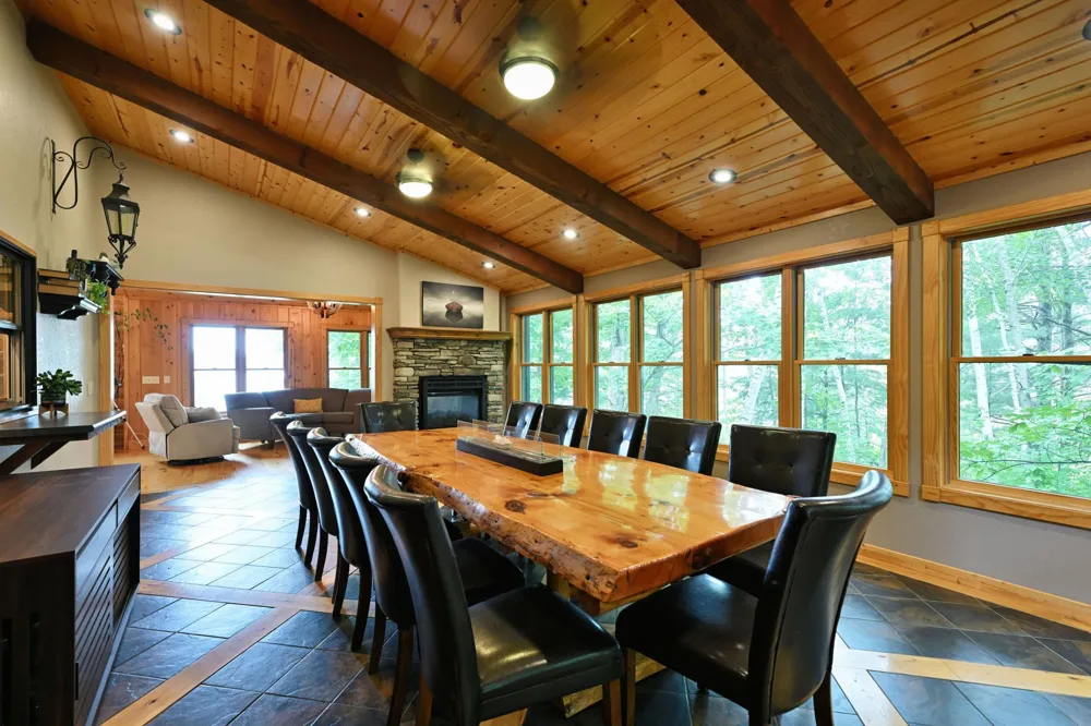 W2325 Belvidere Road Sarona, WI 54870