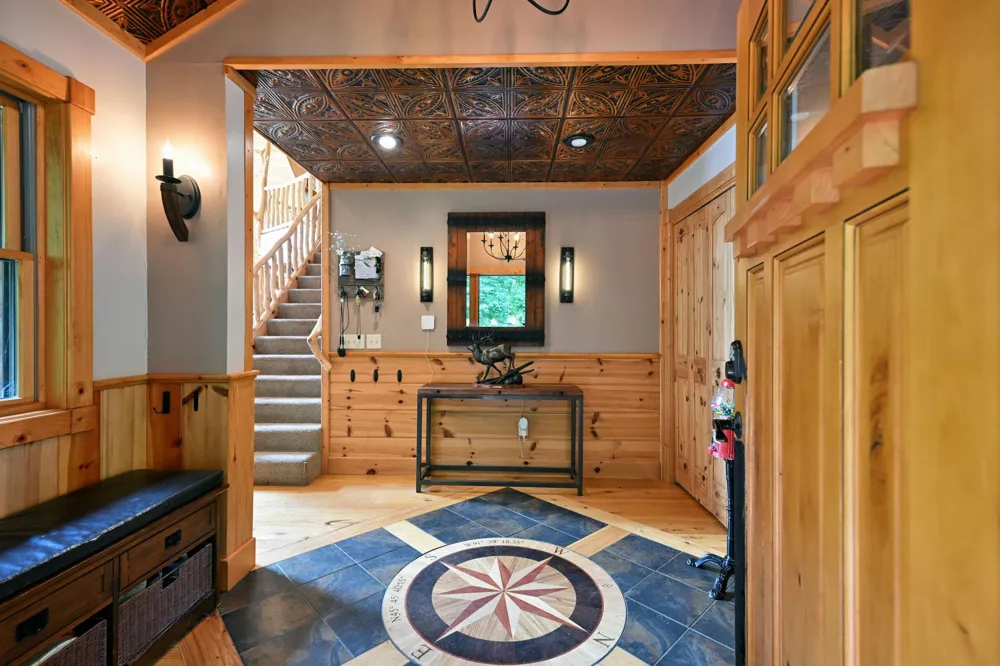 W2325 Belvidere Road Sarona, WI 54870