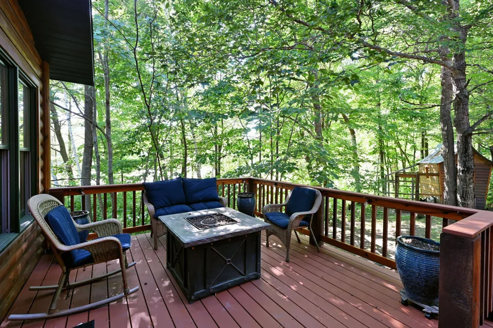 W2325 Belvidere Road Sarona, WI 54870