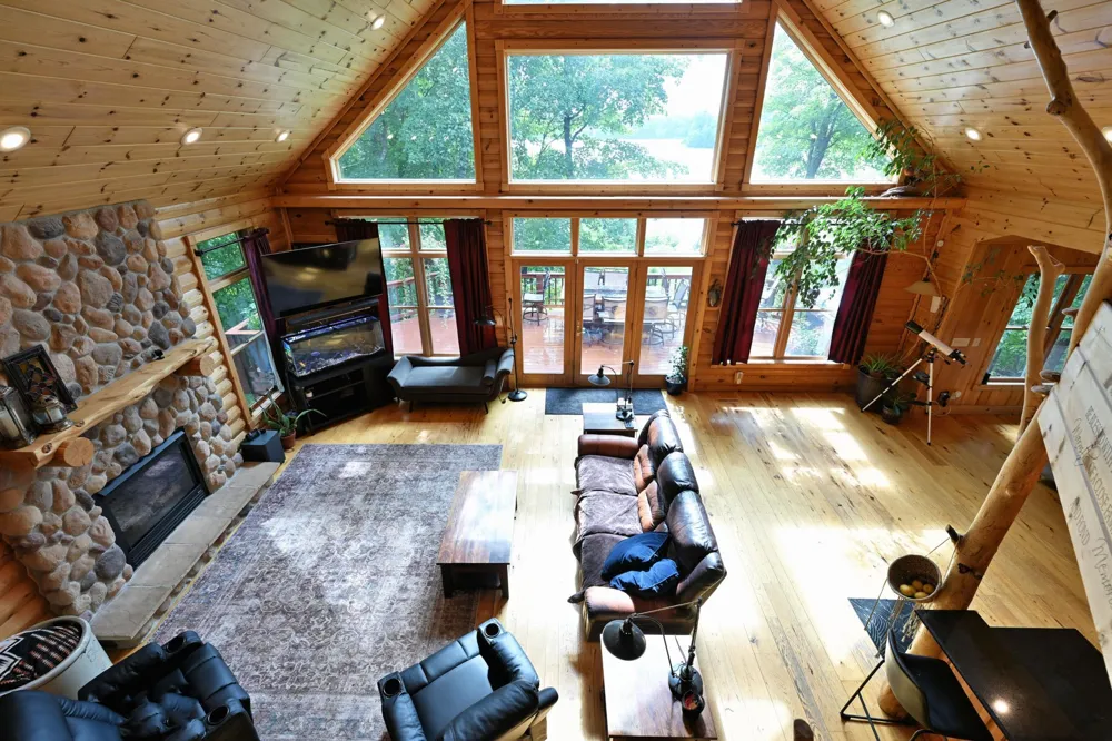 W2325 Belvidere Road Sarona, WI 54870