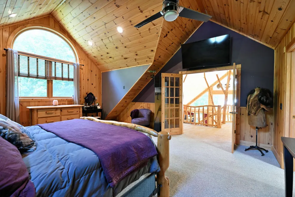 W2325 Belvidere Road Sarona, WI 54870