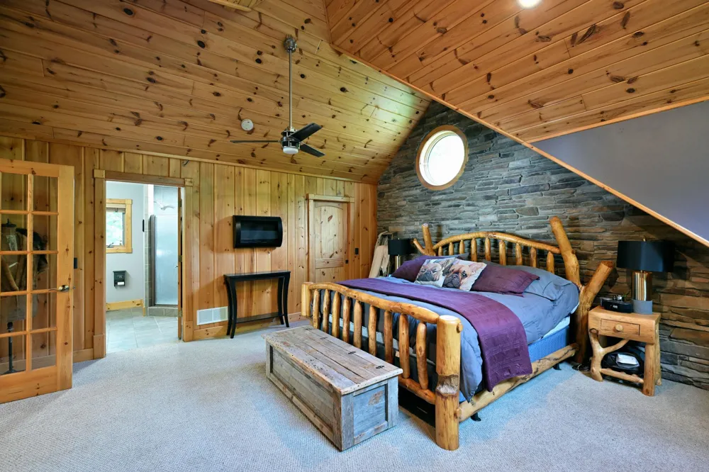 W2325 Belvidere Road Sarona, WI 54870
