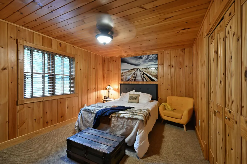 W2325 Belvidere Road Sarona, WI 54870