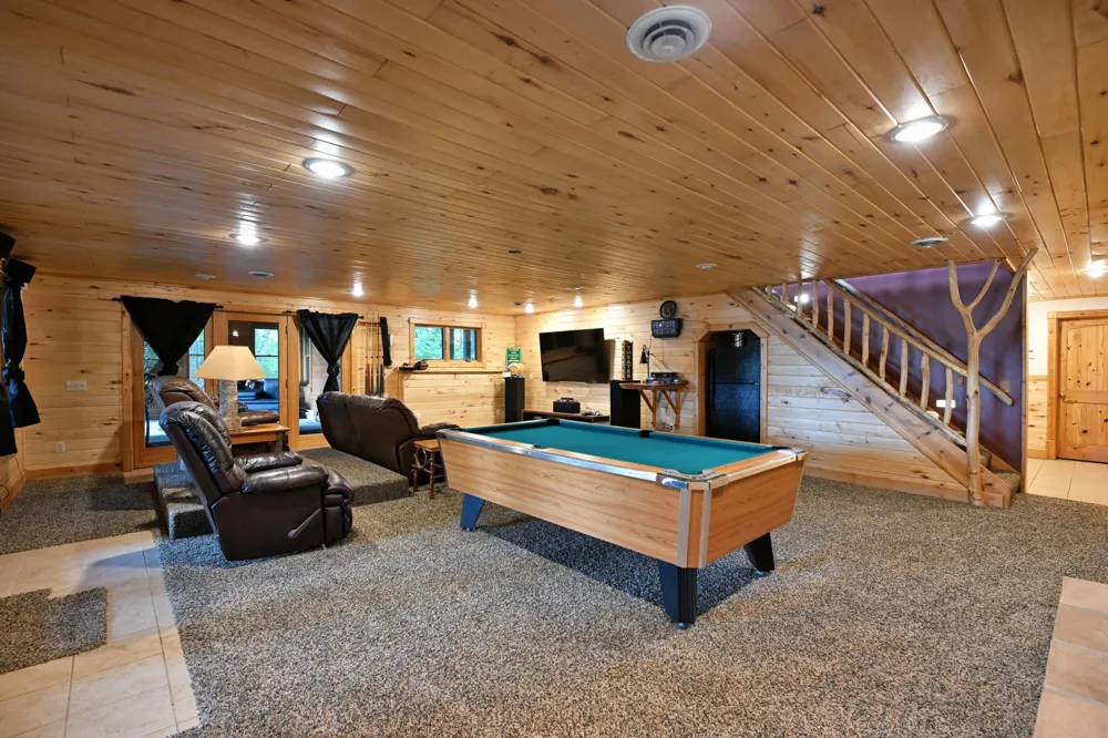 W2325 Belvidere Road Sarona, WI 54870