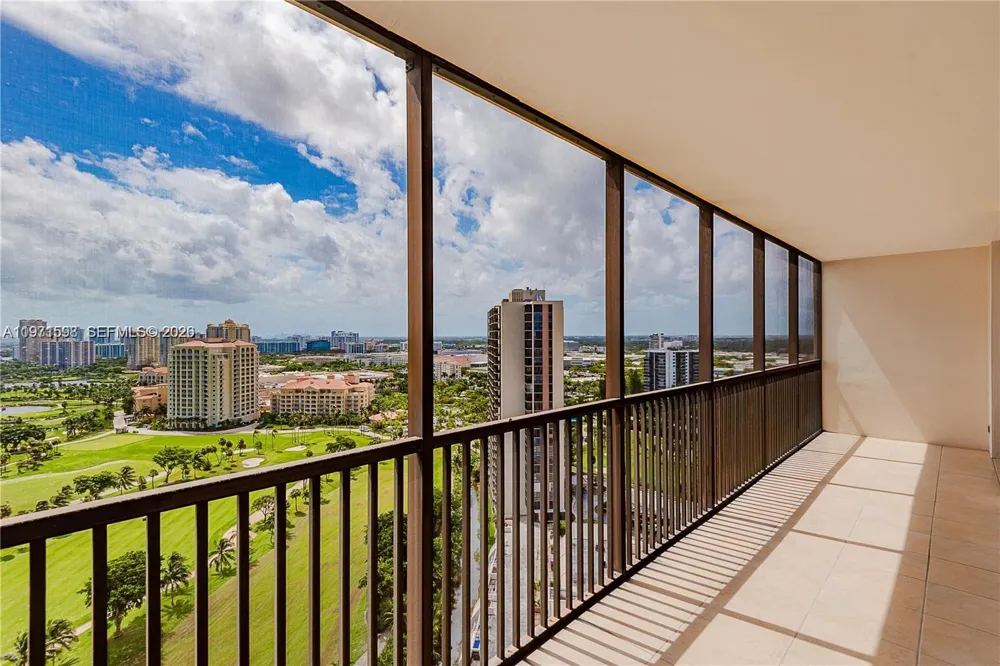 20379 W Country Club Dr #2336 Aventura, FL 33180