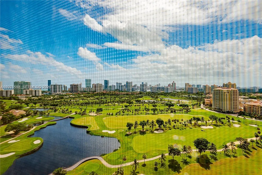 20379 W Country Club Dr #2336 Aventura, FL 33180