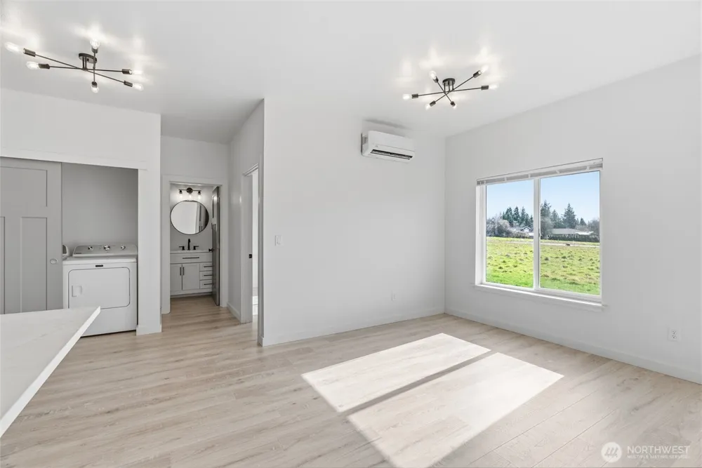 9 Anchor Way #B Cathlamet, WA 98612