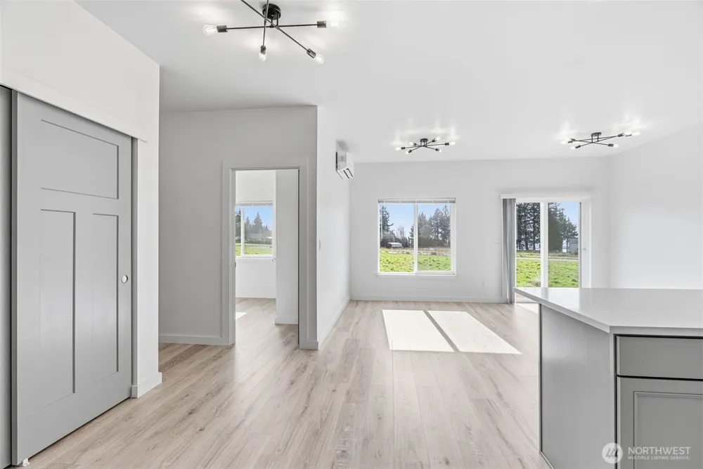 9 Anchor Way #B Cathlamet, WA 98612