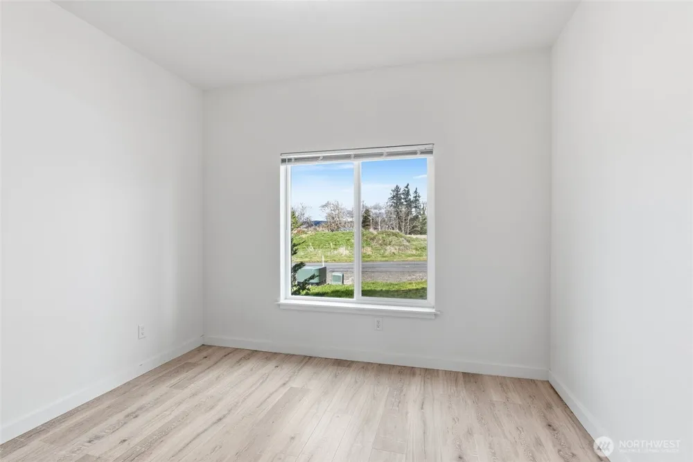 9 Anchor Way #B Cathlamet, WA 98612