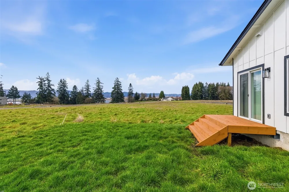 9 Anchor Way #B Cathlamet, WA 98612