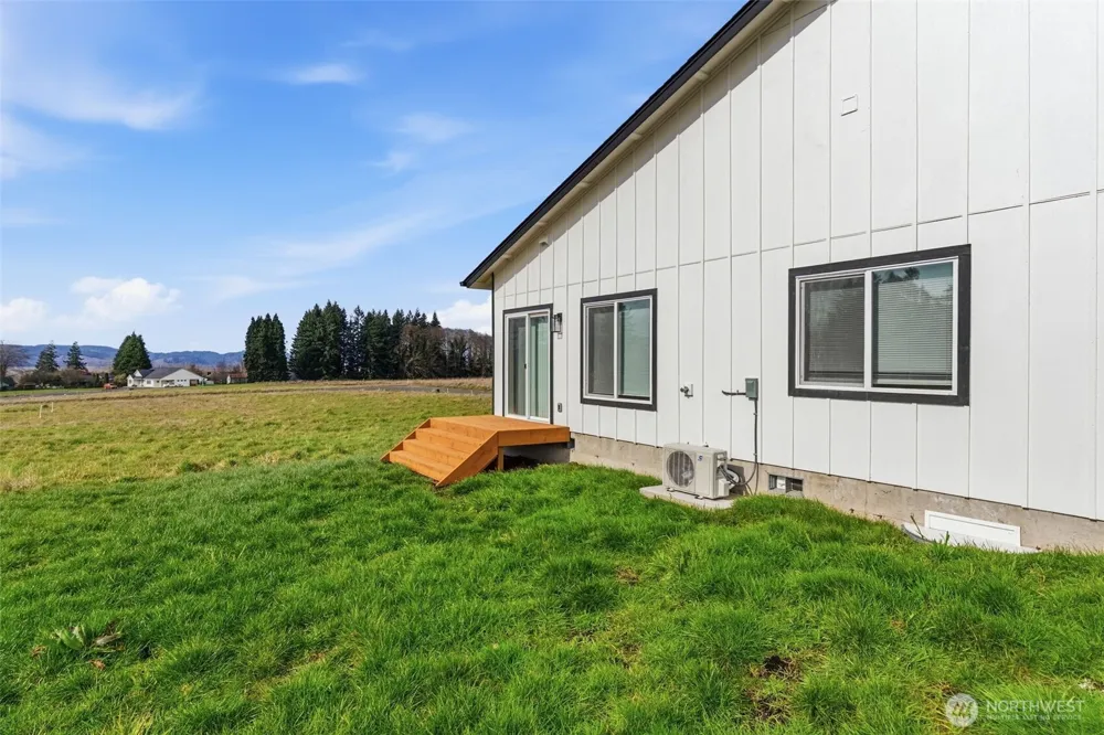 9 Anchor Way #B Cathlamet, WA 98612