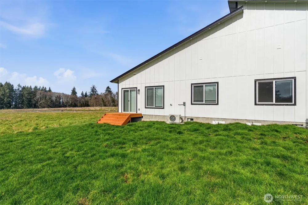 9 Anchor Way #B Cathlamet, WA 98612
