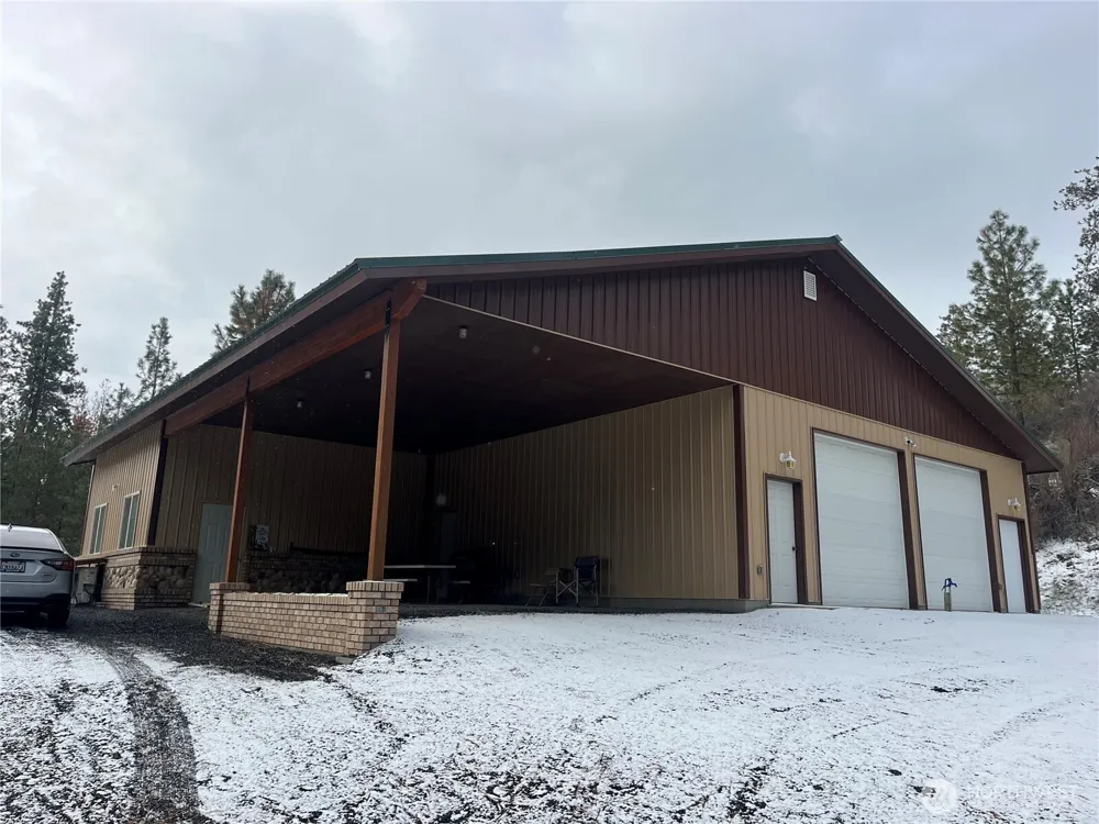 37855 Skyview Court Creston, WA 99147