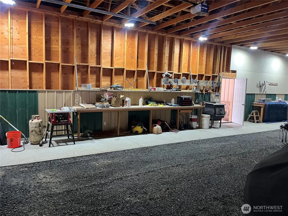 37855 Skyview Court Creston, WA 99147