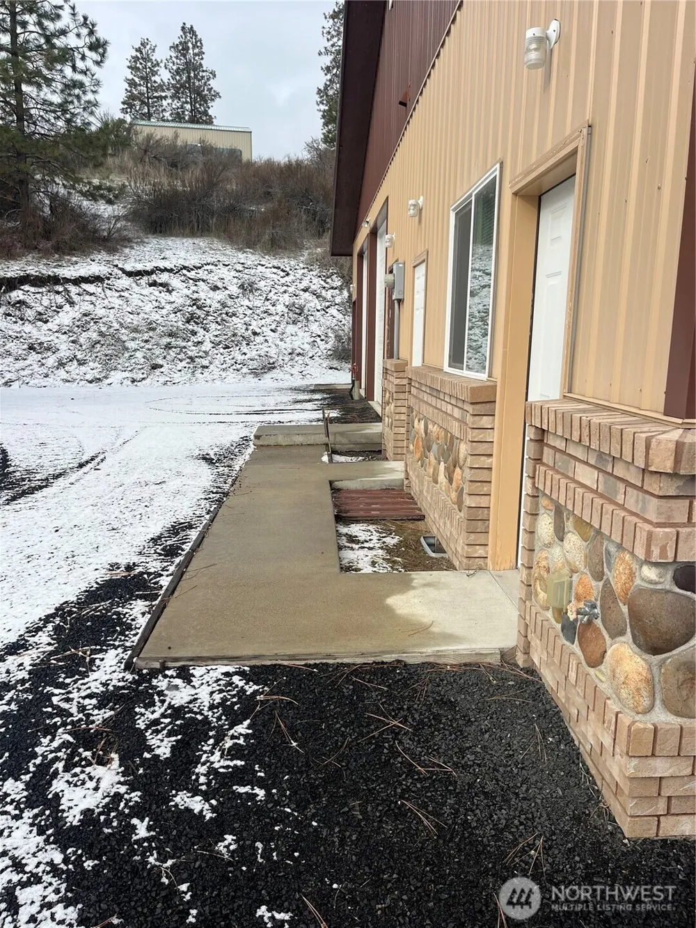 37855 Skyview Court Creston, WA 99147