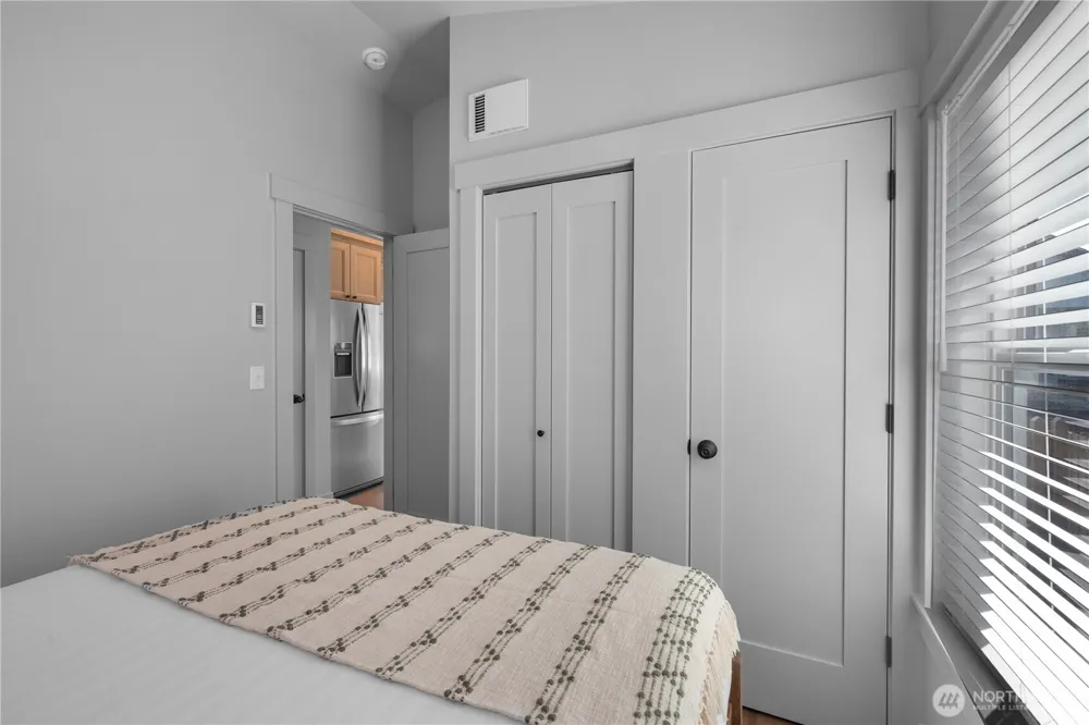 40 Bungalow Loop Pacific Beach, WA 98571