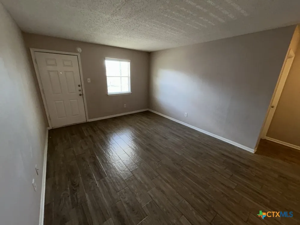 105 Reagan Ave Street Copperas Cove, TX 76522