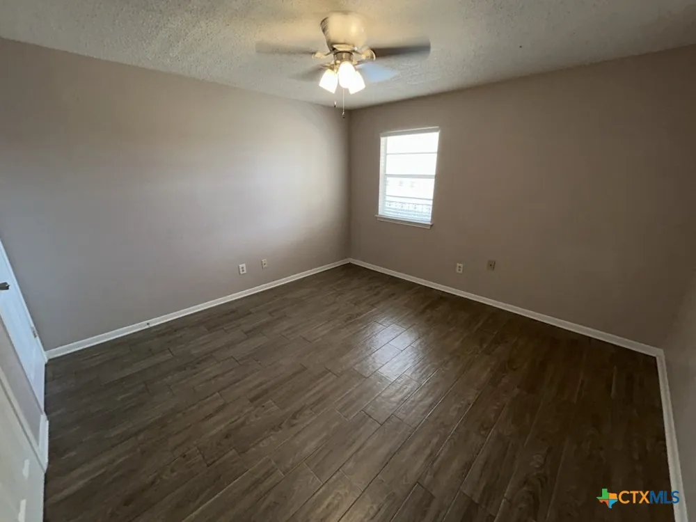 105 Reagan Ave Street Copperas Cove, TX 76522