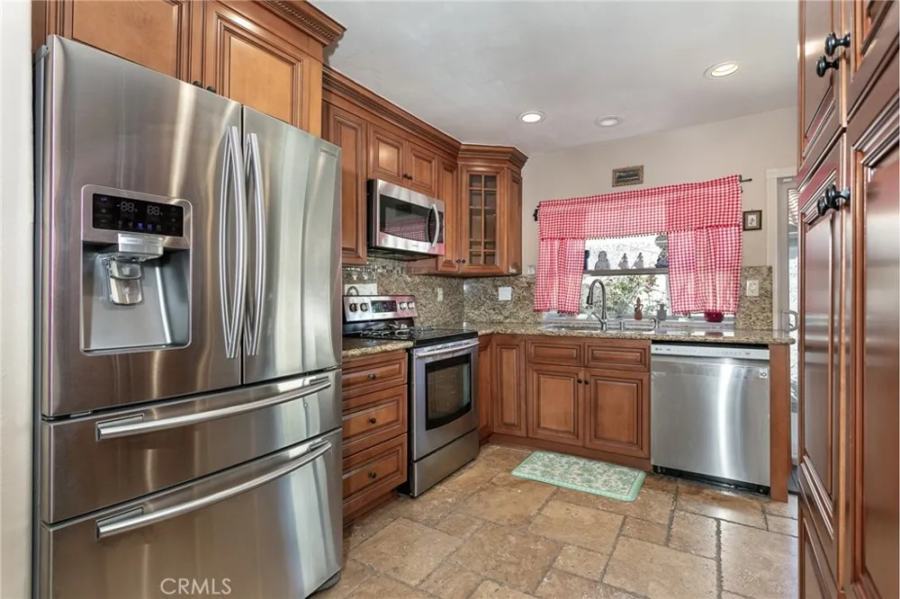 19519 Rinaldi #55 Porter Ranch, CA 91326