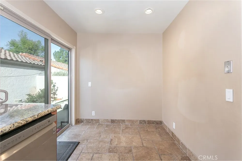 19519 Rinaldi #55 Porter Ranch, CA 91326