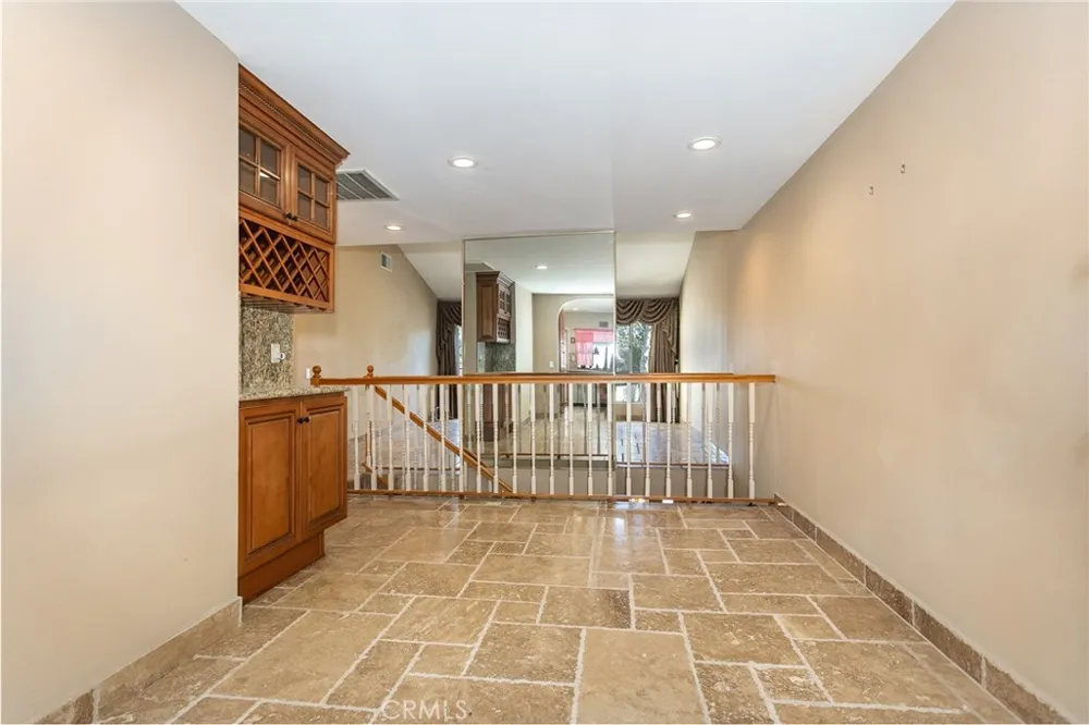 19519 Rinaldi #55 Porter Ranch, CA 91326